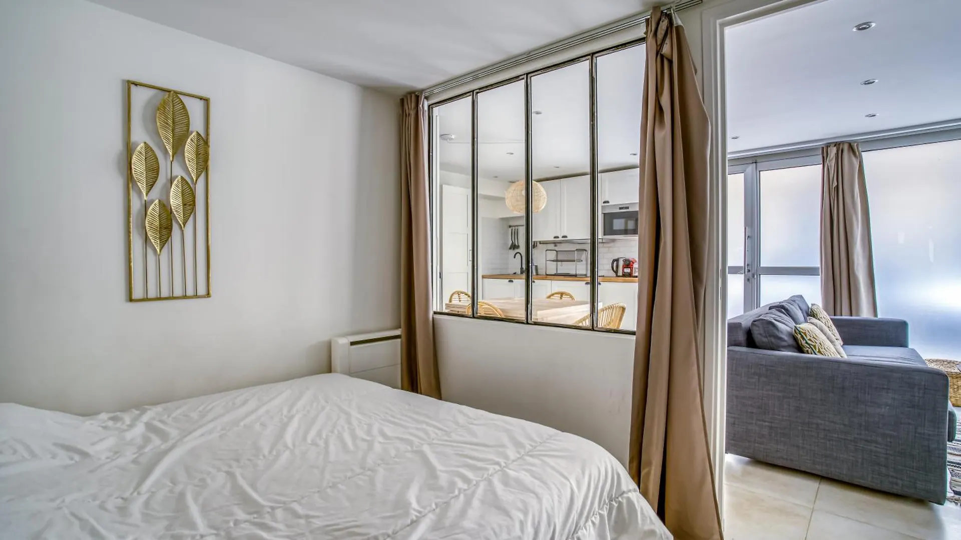 Nenuphar 3 Pieces En Rdc Paris 15Eme / Felix Faure Apartment