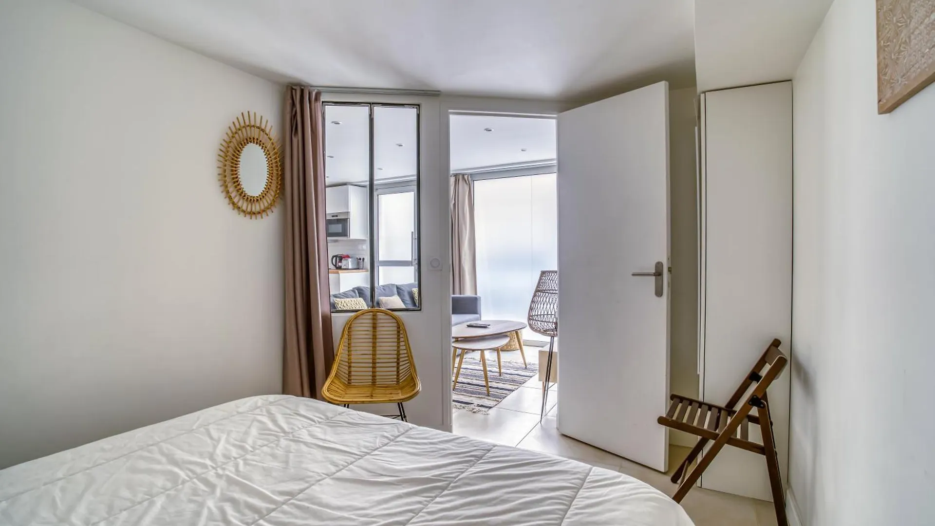Nenuphar 3 Pieces En Rdc Paris 15Eme / Felix Faure Apartment 0*,